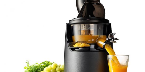 EVO820 Kuvings Whole Cold Press Juicer